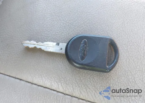 2009 Mercury Grand Marquis Ls (Fleet Only) from USA, damaged, VIN 2MEHM75V69X611264